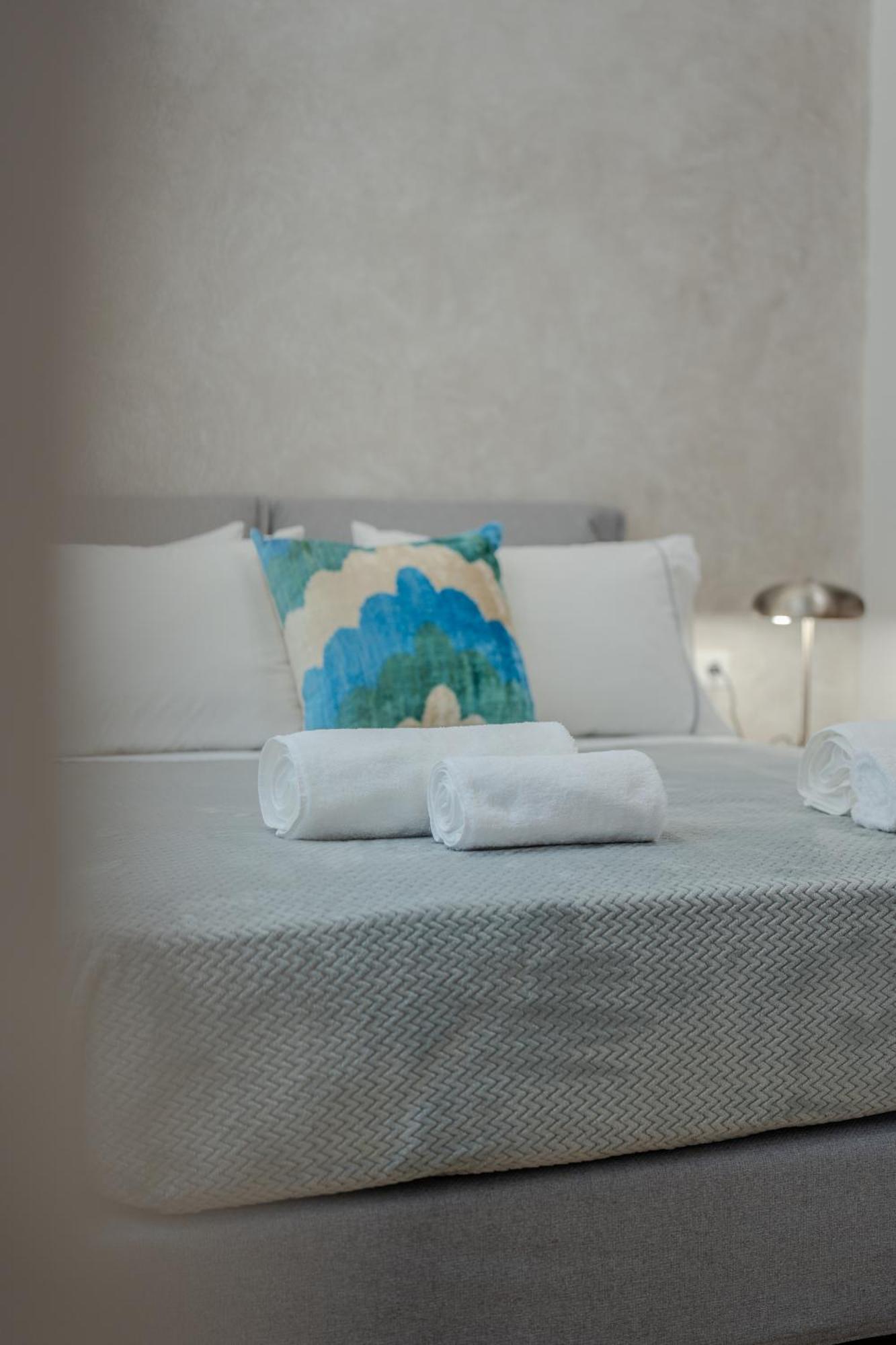 Derouse Othon Suite With Hydromassage Jacuzzi Athen Eksteriør billede